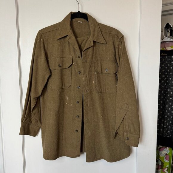 WW2 Wool Olive Drab Shirt with Mustard Gas Flaps Tag size 16-33 - Picture 1 of 3
